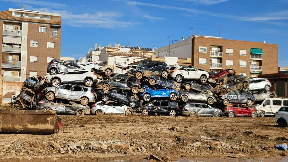 La crisis de los coches afectados por la DANA en Valencia: un problema ambiental y económico