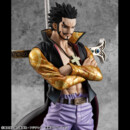 Dracule Mihawk SA-MAXIMUM Ver. R — Figura 29 cm